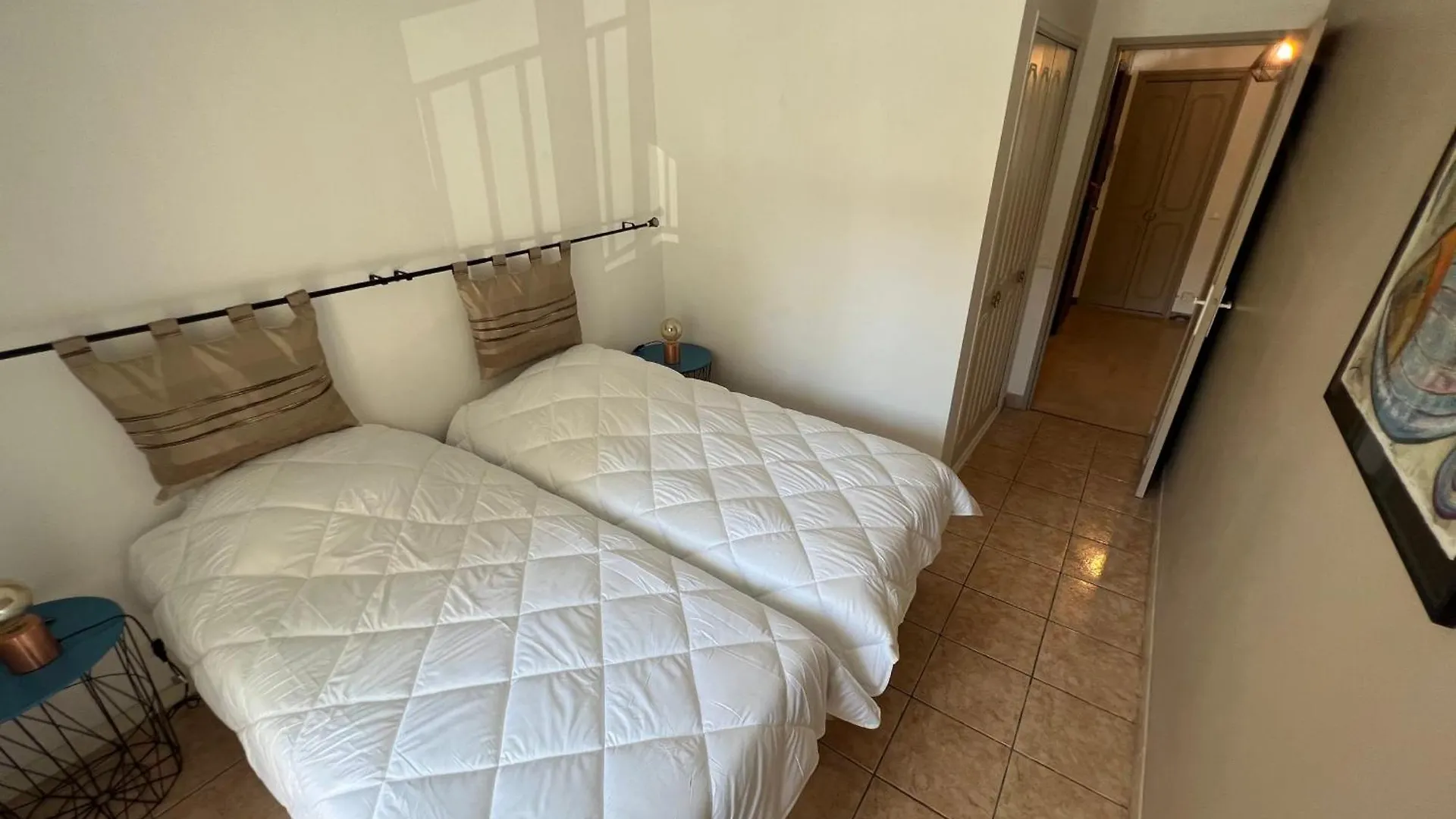 Antibes - 4 People - Parking - Terrace Apartment
